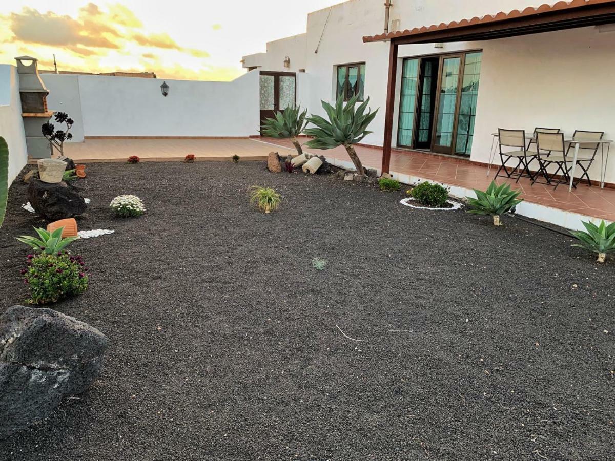 Casa El Gallo Teguise  Bagian luar foto